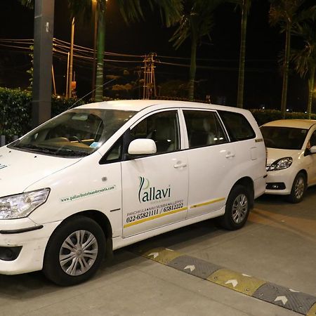 Pallavi A'Vida Navi Mumbai Exterior photo