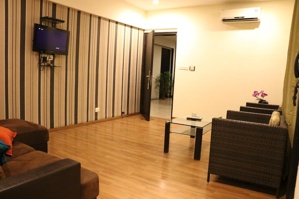 Pallavi A'Vida Navi Mumbai Room photo